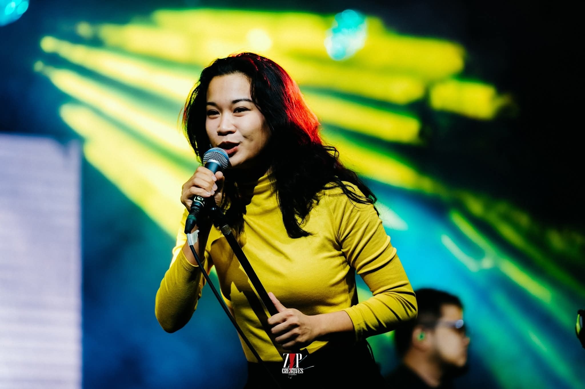 UDD with Bea Lorenzo + Clara Benin + Tempo All Vinyl Set at Sari Sari Bar, Makati - Image 3